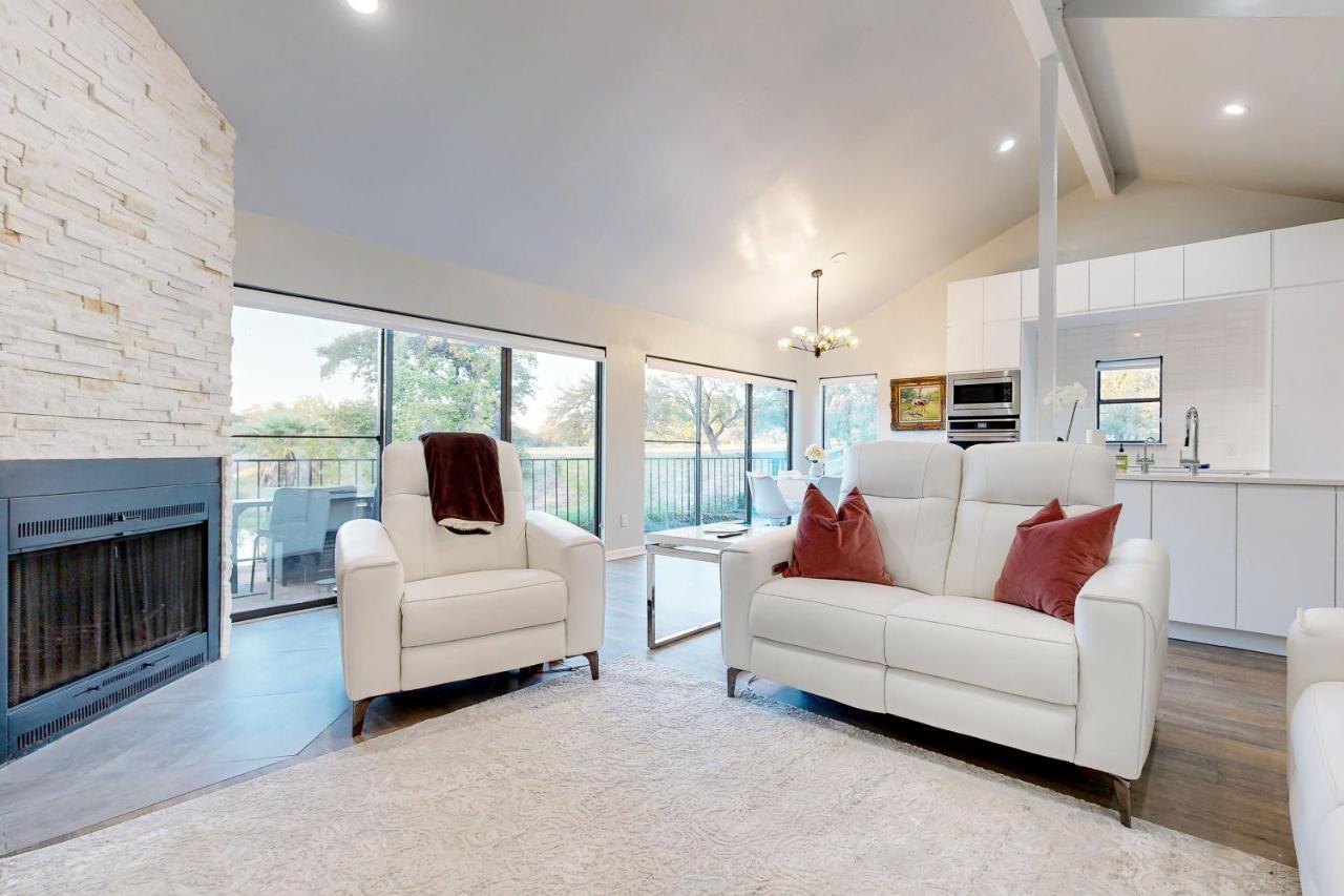 Way To The Bay Apartment Horseshoe Bay Bagian luar foto